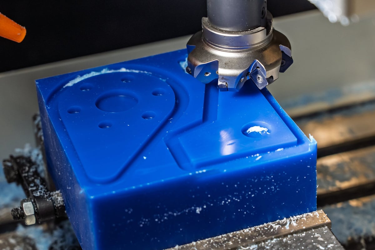 Metalworking CNC lathe milling machine with coolant industrial process